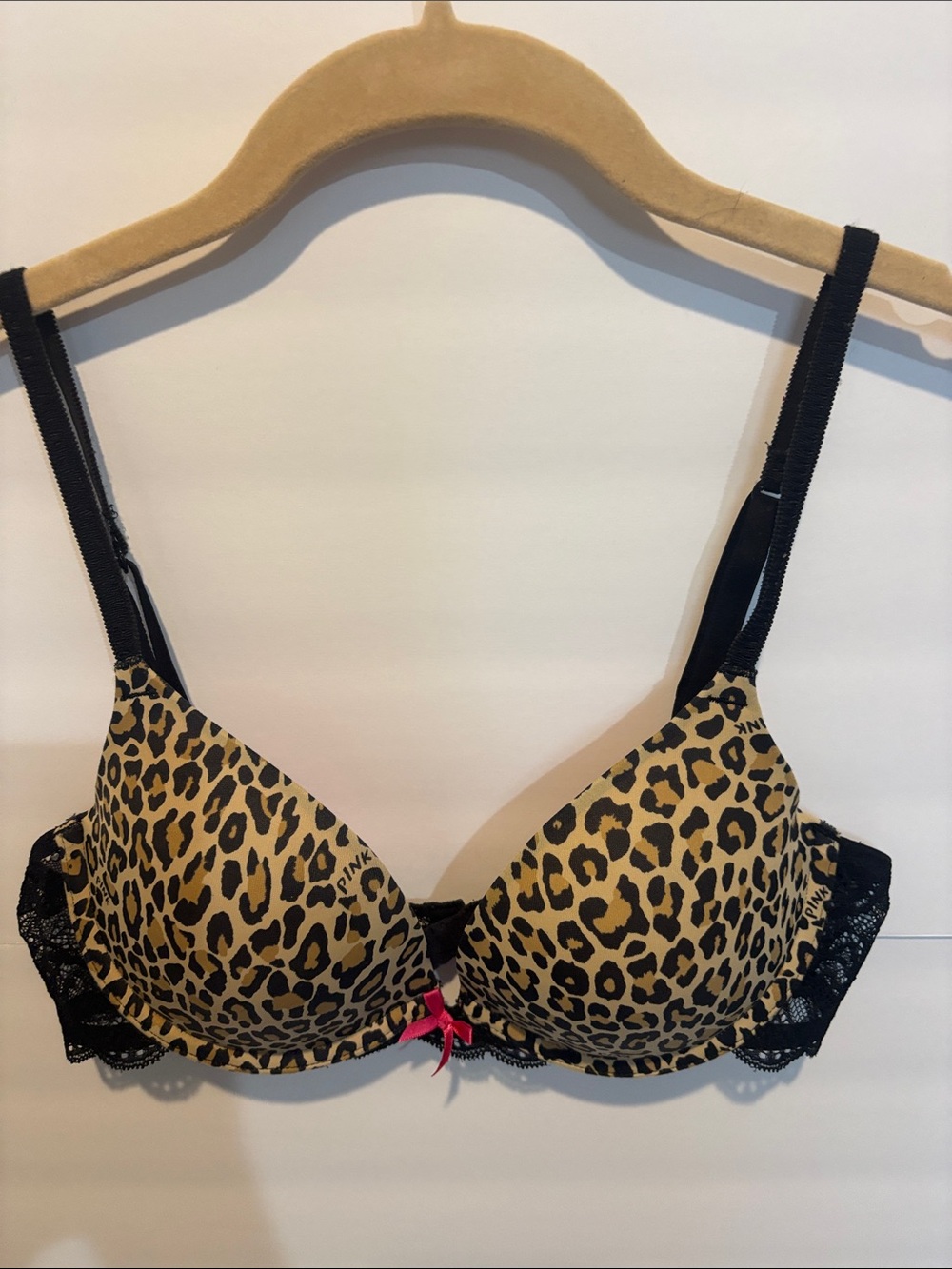 PINK Victoria’s Secret Leopard Push-Up Bra with Lace Trim - 34B